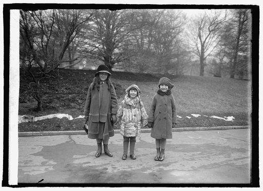 Baby Peggy with Frances & Gene Quirk of N.Y. at W.H. [i.e., White House, Washington, D.C.], 2/2/25