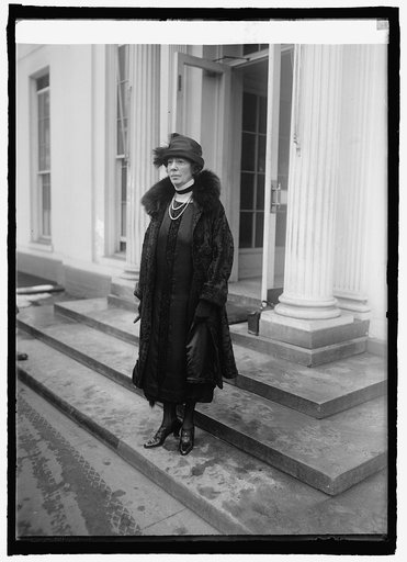 Lady Lester Kays of London at W.H. [i.e., White House, Washington, D.C.], 2/2/25