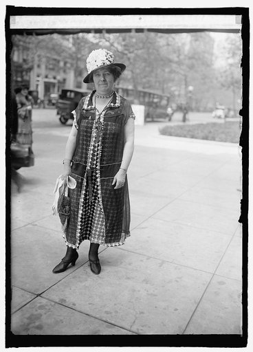 Mrs. H.A. Colman, Pres. of League of American Penwomen, 4/25/25