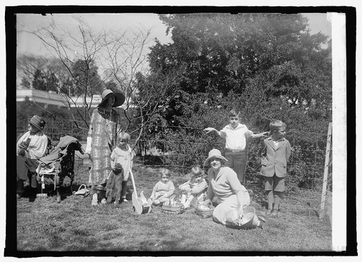 Mrs. J.J. Davis & Mrs. E.B. McLean with children, Easter Monday, 4/13/25