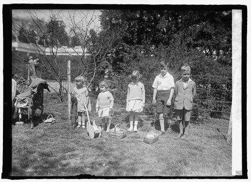Children of J.J. Davis & E.B. McLean, Easter Monday, 4/13/25