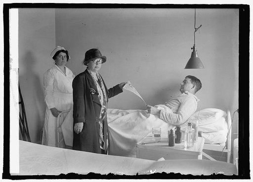 Mrs. J.D. Oliphant, Pres. Women's Auxiliary of American Legion at Mt. Alto, 5/10/25
