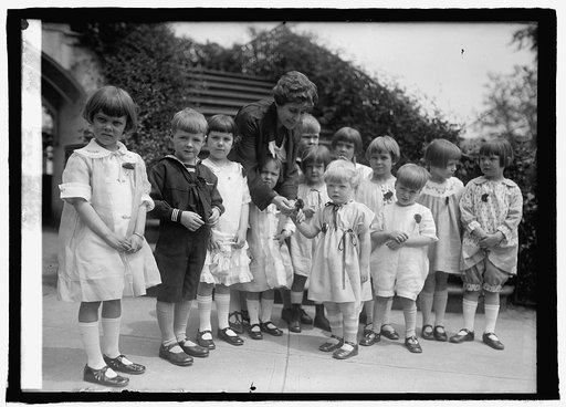 Kindergarten class of 1st Cong. Church with Mrs. Coolidge, [5/4/25