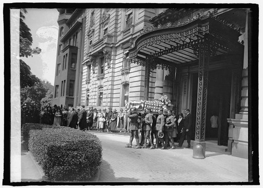 Funeral of Gen. N.A. Miles, [5/19/25