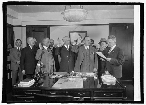 Swearing in of H.E. Hull, Robe Carl White & W.W. Husband, Dept. of Labor, [5/15/25