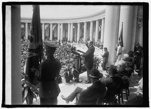 Coolidge at Arlington, [Va.], Memorial Day, [5/30/25