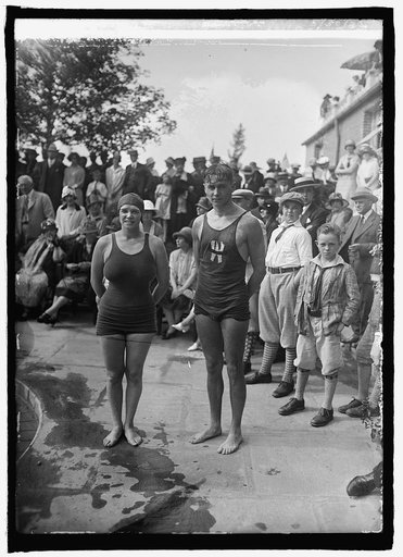 Miss Florence Shadding & H.J. McMillan, Columbia Country Club, [Chevy Chase, Maryland], 5/30/25