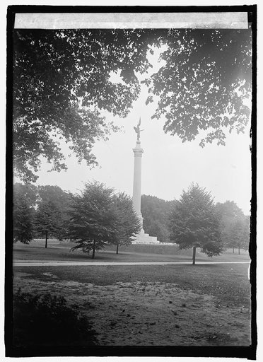 First Division, A.E.F. Monument