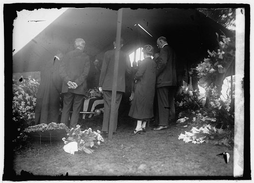 Funeral services at Arlington [Virginia] of Wm. J. Bryan, 7/31/25