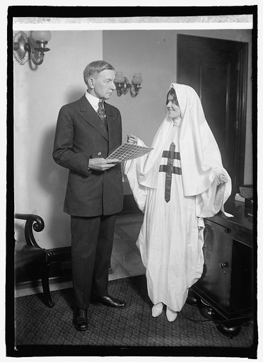 Chas. G. Dawes & Elizabeth Frost, 12/8/25