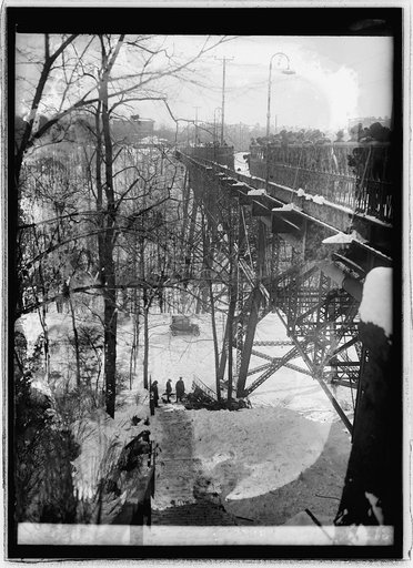 Auto wreck after 70 ft. drop from Calvert St. Bridge, [Washington, D.C.], 2/12/26