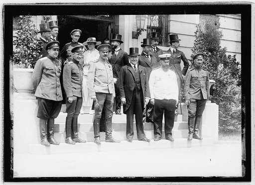 Lt. Martynoff, Capt. Chutt, Genl. Roop, Amb. B.M. Bahtmatiff, Genl. Lomonossoff, Col. Avanovsky, Russian envoys to Wash., June 1917