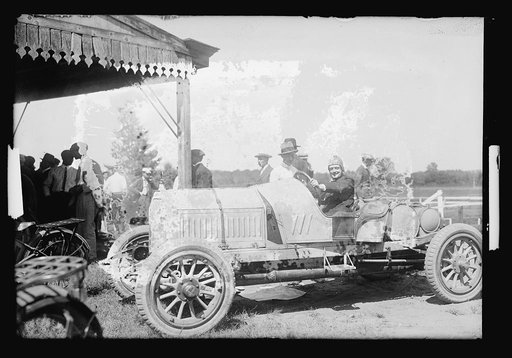 Auto races, Benning, Md. [i.e., Washington, D.C.], Labor Day, 1916