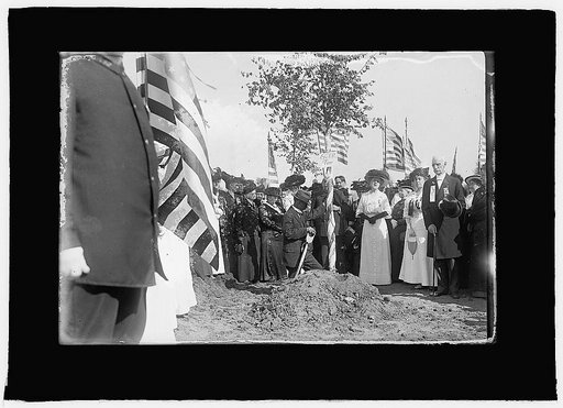 G.A.R. tree planting, Lincoln Memorial, [Washington, D.C.], Sept. 24, 1915
