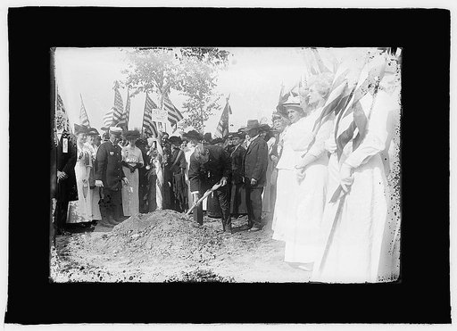 G.A.R. tree planting, Lincoln Memorial, [Washington, D.C.], Sept. 24, 1915