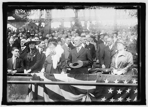 Pres. Wilson, opening ballgame, [Wash., D.C.], 1916