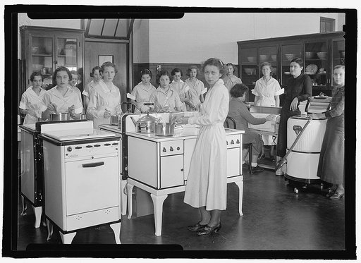 Cooking class, Bethesda, Chevy Chase High School, 1935