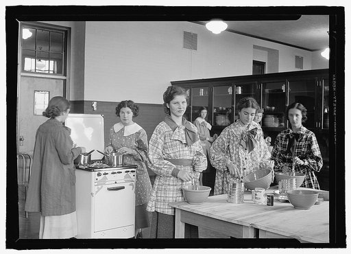 Montgomery Blair High School [Silver Spring, Md.], 1935, cooking class