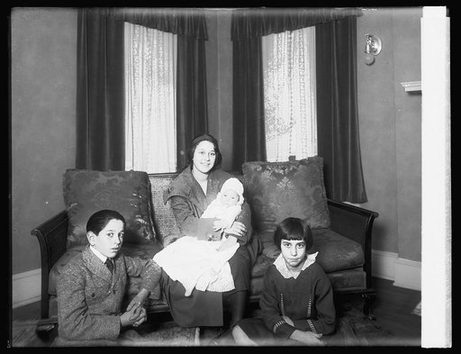 Children of the Counselor of Chilean Embassy, Sena Don Gustavo Munigaza Varela, Eliza, age 14, Mary 8, Leopold 11, Gilberto 2 mo.