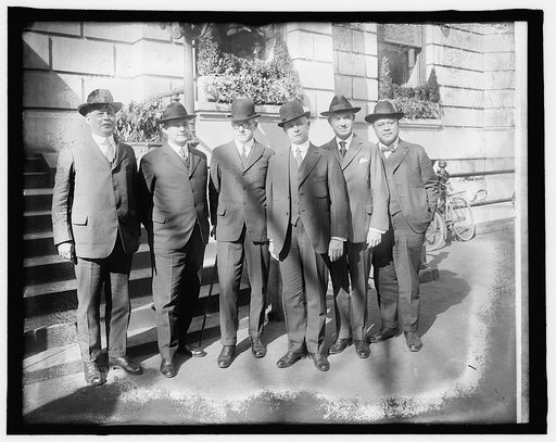 Gov. & Hawaiian & group