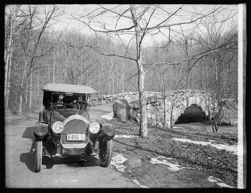 Oldsmobile Sales Co., Rock Creek Park, [Washington, D.C.