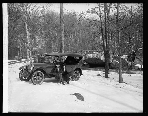 Oldsmobile Sales Co., Rock Creek Park, [Washington, D.C.