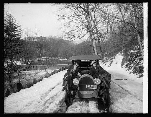 Oldsmobile Sales Co., Rock Creek Park, [Washington, D.C.