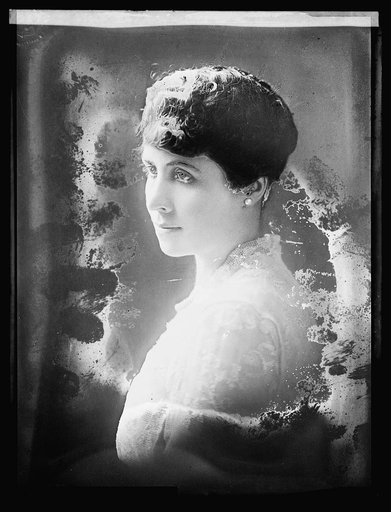 Mrs. Gov. Coolidge