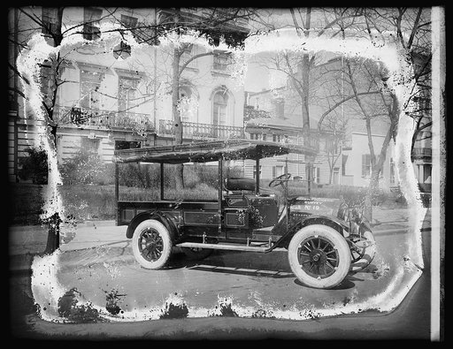 Oldsmobile Co. truck