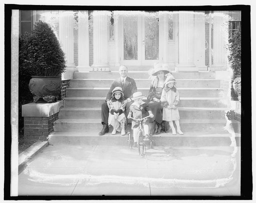 Alvin T. Fuller & family