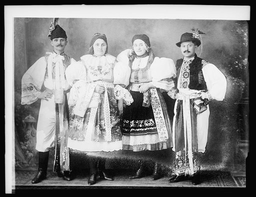 Czecho-Slovak group, Fete of the nations