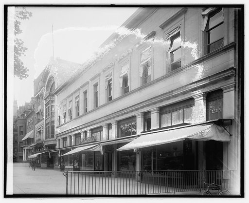 Conn. Ave. bet. N & O, [Washington, D.C.
