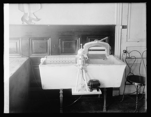 Union Barber Supply, washing machine