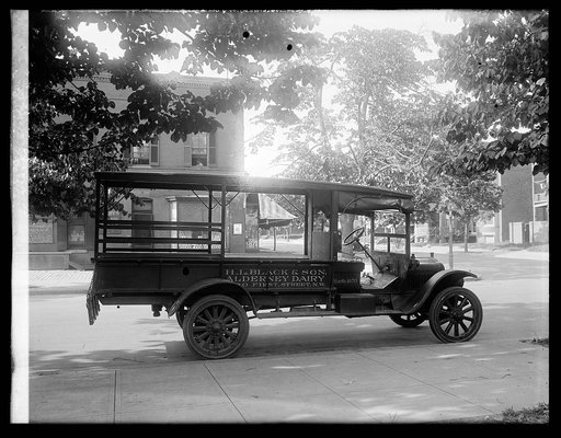 Henno, Sales Co., black truck