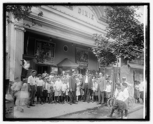 Dixie Theater crowd