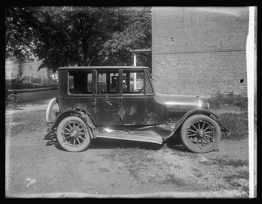Wayne Smith Auto Co., wrecked Haynes car