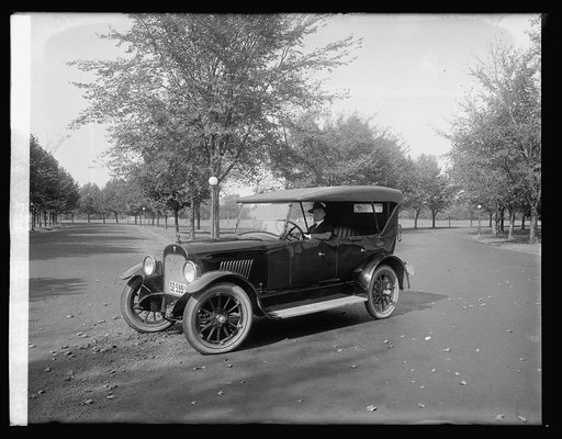Vogue car, 1920