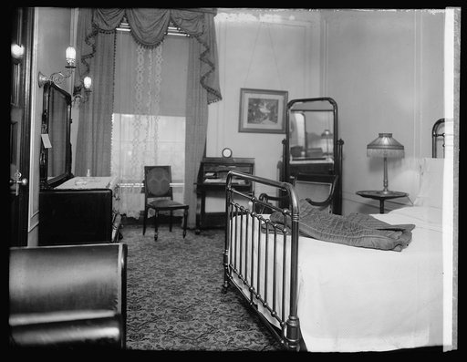 Harding suite at Willard, [Washington, D.C.], 2/26/21