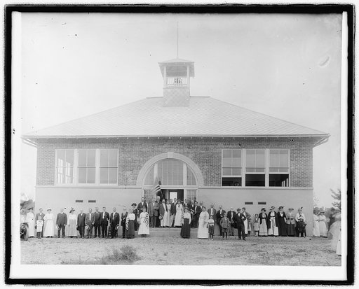 Vienna, Va., Flag day, July 5, 1915
