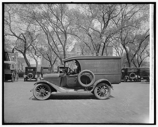 Semmes Motor Co. National City Dairy truck, [1926