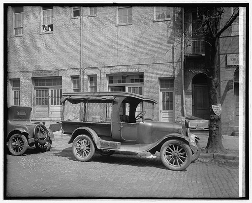 Semmes Motor Co. Md. Kennedy Assn. truck, [1926