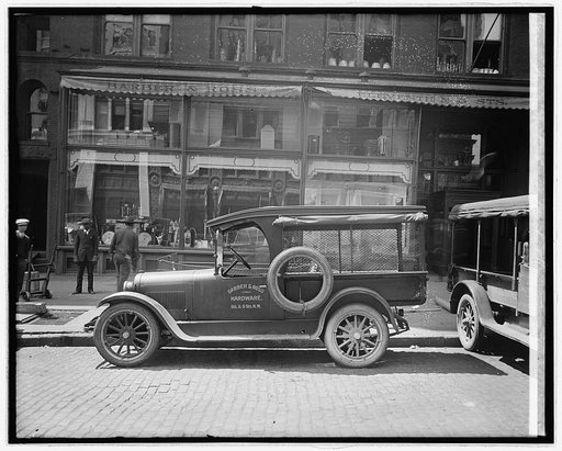 Semmes Motor Co. Barker & Moss truck, [1926