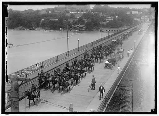 BOYD, CHARLES T., CAPTAIN, 10TH CAVALRY, U.S.A. HIS FUNERAL CROSSING GEORGETOWN BRIDGE