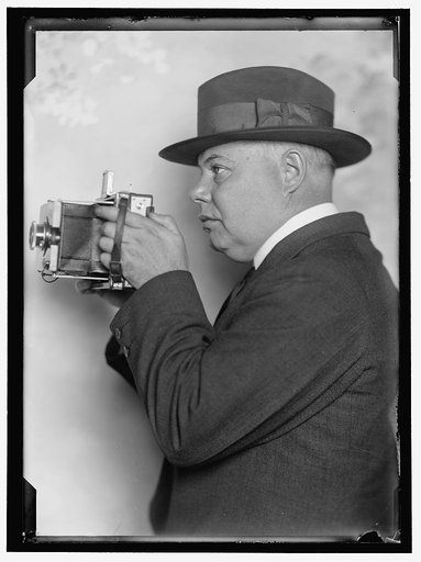 PHOTOGRAPHER