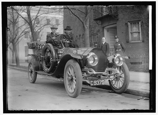 ROOSEVELT, THEODORE, IN AUTO