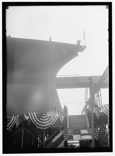 MISSISSIPPI, U.S.S. LAUNCHING AT NEWPORT NEWS. REVIEWING STAND