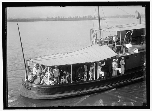 UNIDENTIFIED BOAT