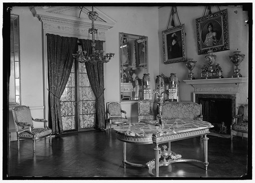 MONTICELLO. PARLOR