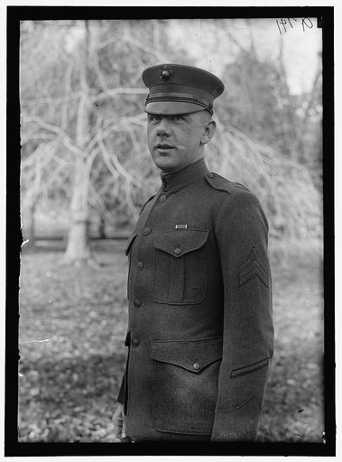 UNIFORMS: SERTEANT, MARINE CORPS