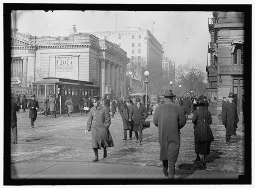 Street scene, G Street near Riggs National Bank, Washington, D.C.